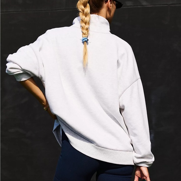 FP movement victory set sweater + biker shorts - Picture 5 of 6